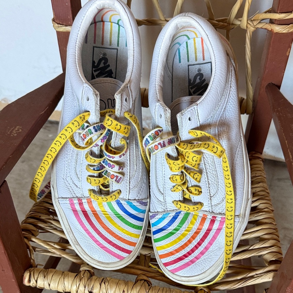 🌈 Vans x Flour Shop Unisex Multicolor Rainbow Old Skool Shoes Size M 6.5 W 8